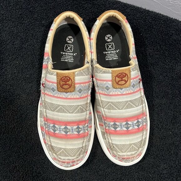 Twisted X Multicolor Slip-On Shoes - Picture 11 of 15